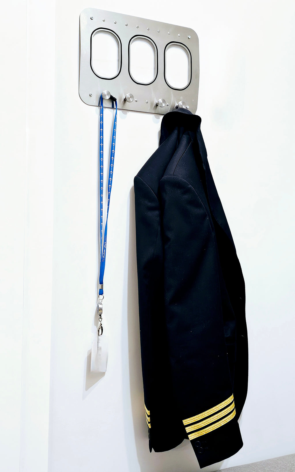 Clothes hanger 3 - airplane windows