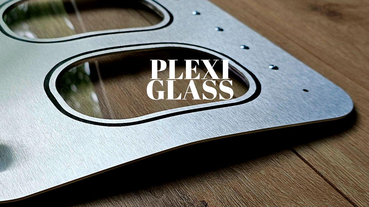 3x airplane windows key rack