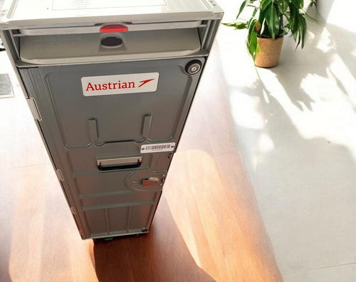 1x aircraft trolley Austrian 2024